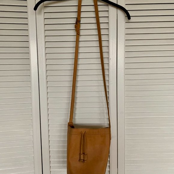 Mini Tadesse Bucket Bag - Picture 3 of 4